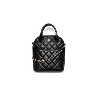 CHANEL CLUTCH WITH CHAIN SHINY LAMBSKIN IN BLACK AP4742 (18*17*6cm)